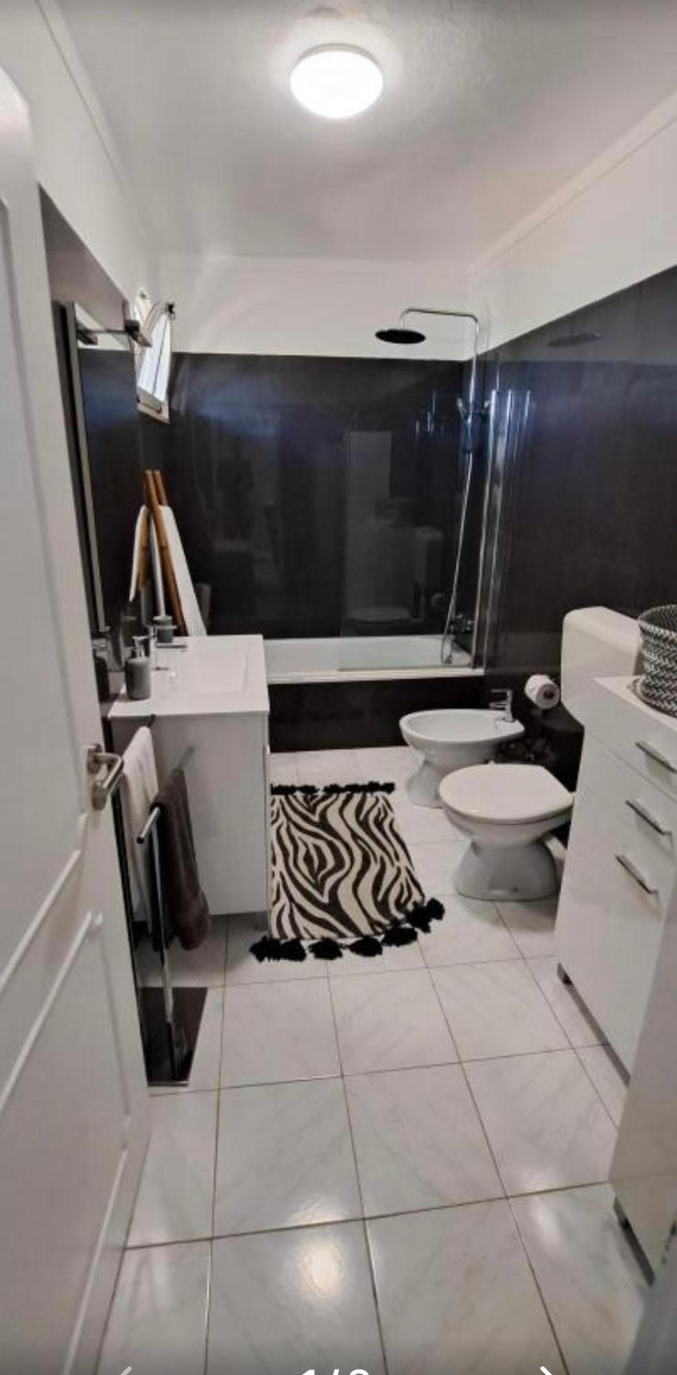 Apartment Sweet *
